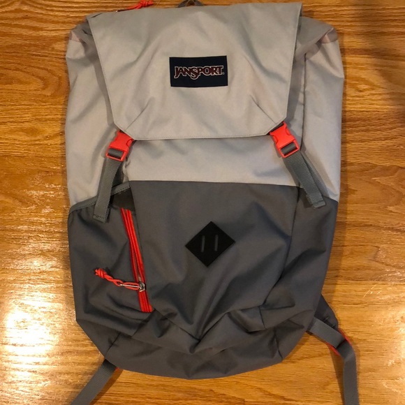 Jansport Handbags - Jansport hatchet backpack